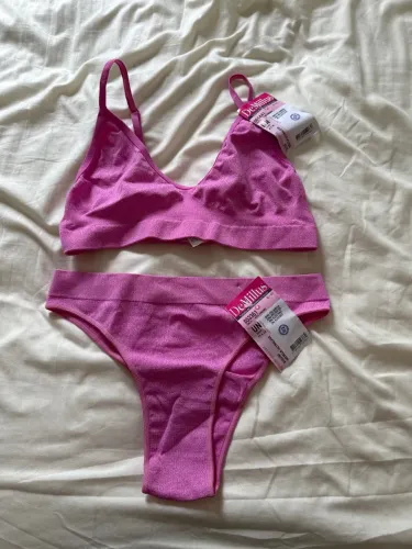 Conjunto ultraleve TAM único rosa