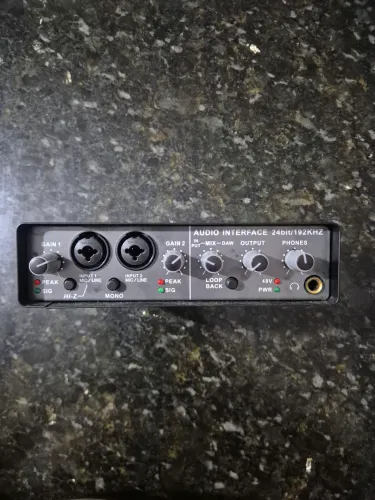 Interface de audio Teyun-Q24 SEMINOVA
