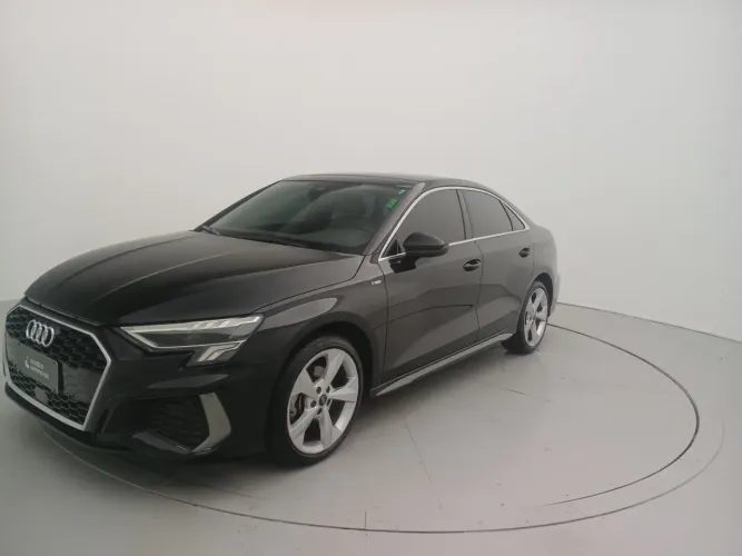 Audi A3 Sedan S-line 2.0 TFSI S-tronic 2024