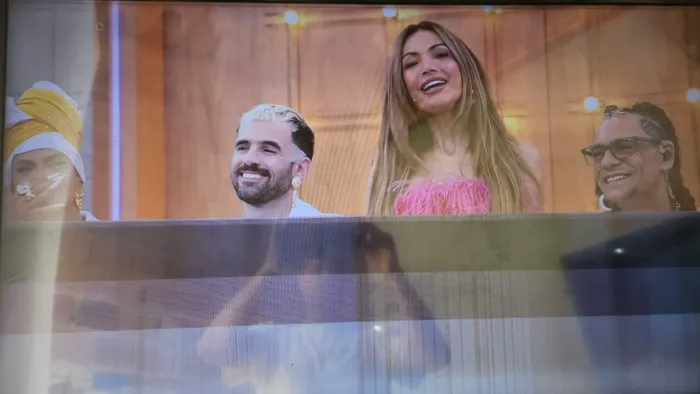 TV Smart AOC 43 polegadas com defeito modelo LE43S5970 com defeito de tela