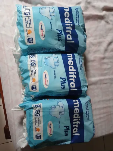 Fraldas geriatricas EG