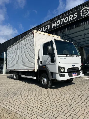 Ford Cargo 1119 2019 Baú