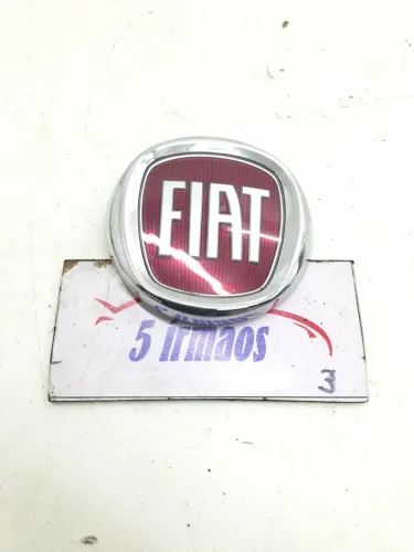 Emblema Dianteiro Fiat 500 1.4 2011 / 2012 / 2013 Vermelho