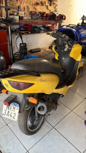 Moto Dafra laser 150