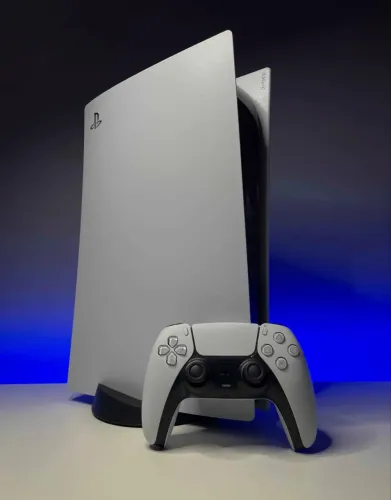 Ps5 mídia física e digital C/ 3 jogos