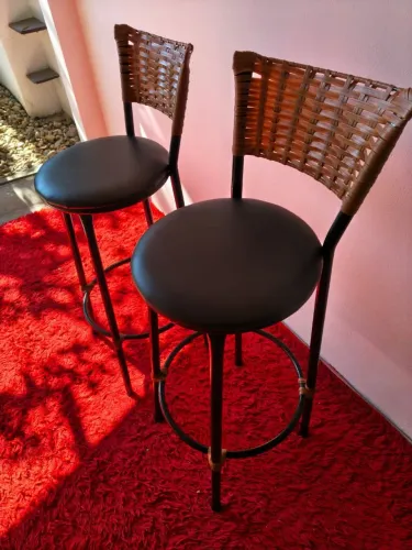 Banquetas estão novas