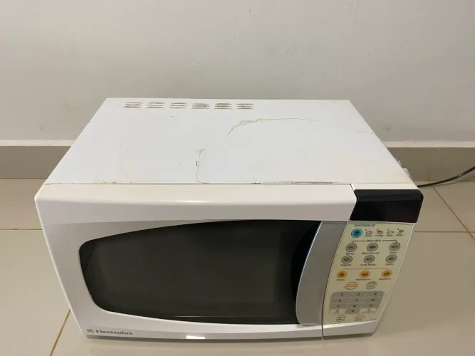 Microondas Eletrolux 20 Litros