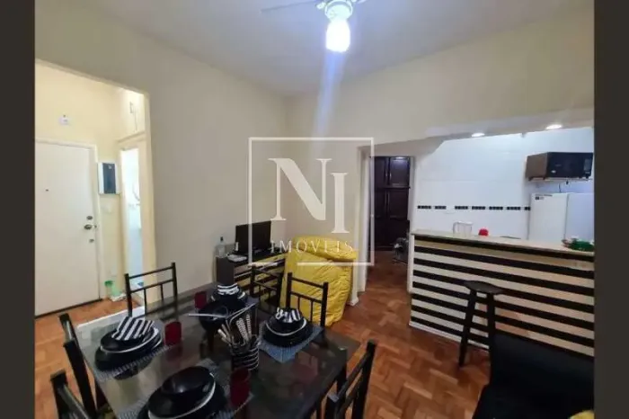 Apartamento : Padrão / Residencial / Copacabana