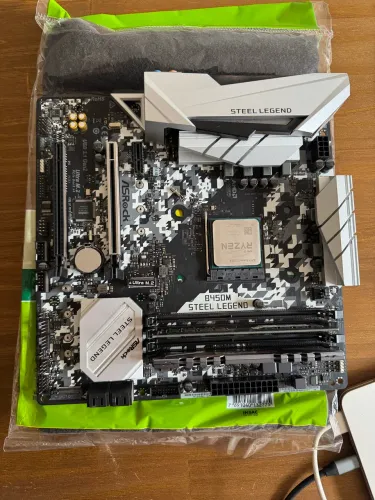 Placa-mãe ASROCK Steel Legend B450M