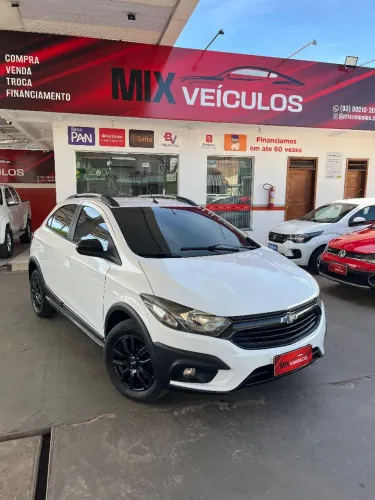 Chevrolet Onix Activ 1.4 8V Flex Aut. 4P 2018
