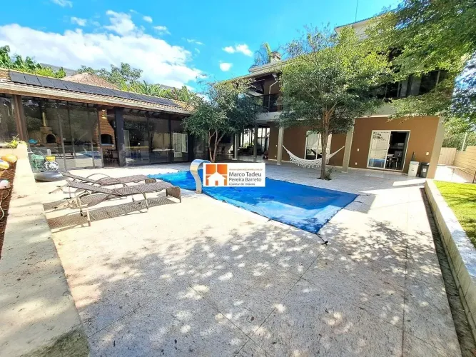 Linda casa c 402m²ac, 507m²at, no Excelente Condomínio Paineiras da Malota.