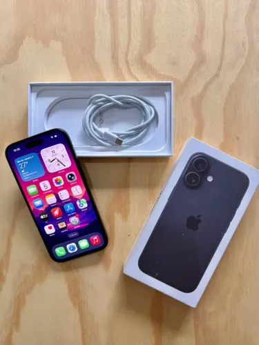 iPhone 16 - Perfeito, Caixa e Nf (Aceito Cartão)