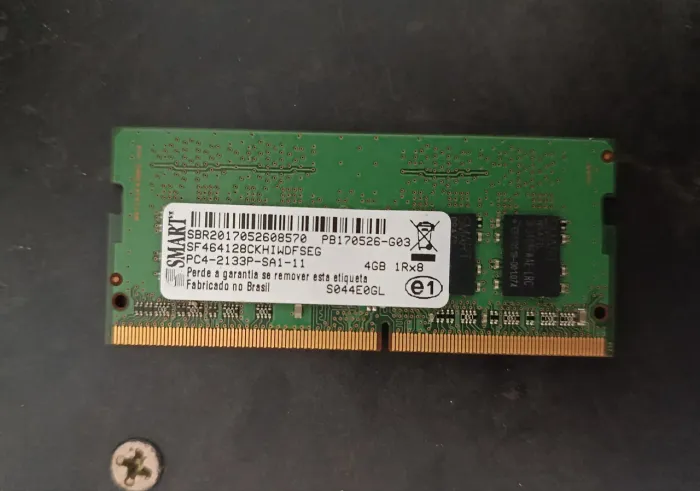4 GB RAM DDR4 para Notebooks