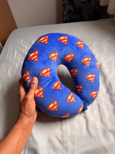 Almofada de pescoço Superman + Tapa Olho