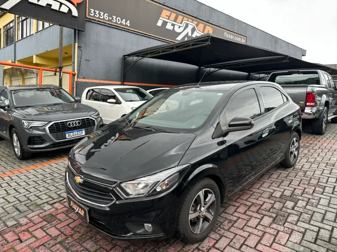 Chevrolet Onix Hatch LTZ 1.4 8V Flex Aut. 4P 2018