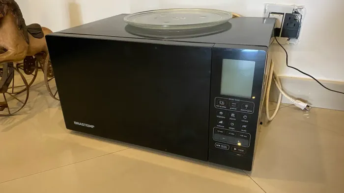 Microonda com defeito