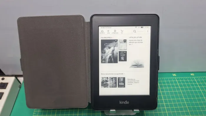 Amazon Kindle 6°geração c/ iluminação excelente estado