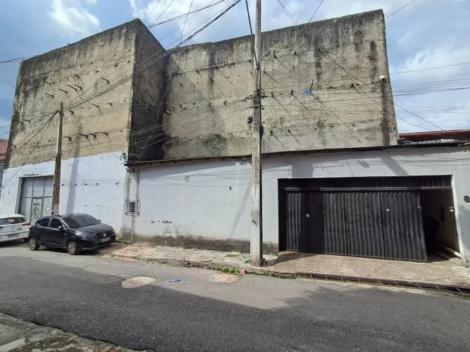 Alugo Galpão na Sacramenta