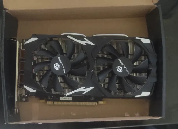 Placa de Vídeo RX 580 retirada de peças