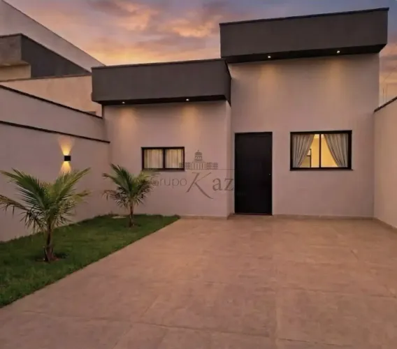 Oportunidade - Casa - Setville Altos de São José - 3 Dormitórios - 74m².