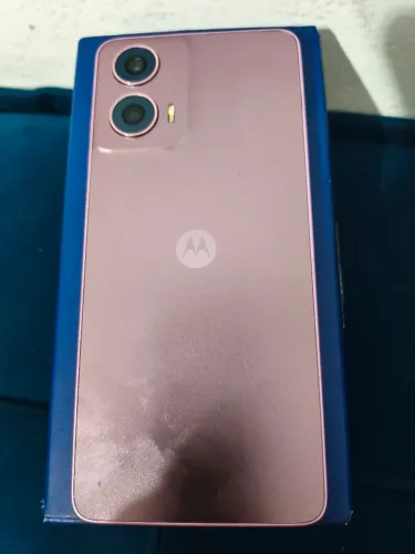 Moto g24 8 gb ram e 128 de memória