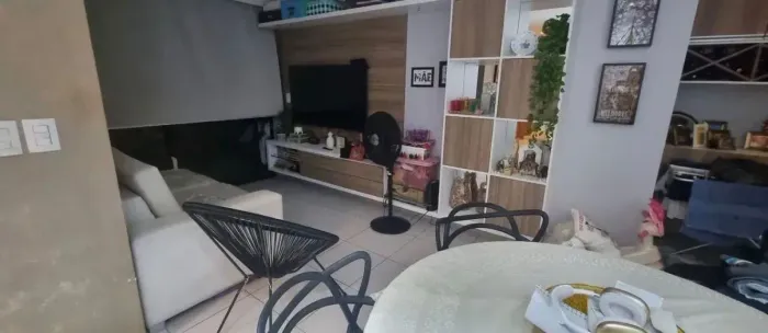 ALUGO APARTAMENTO COM 3 QUARTOS SEMIMOBILIADO NA JATIUCA