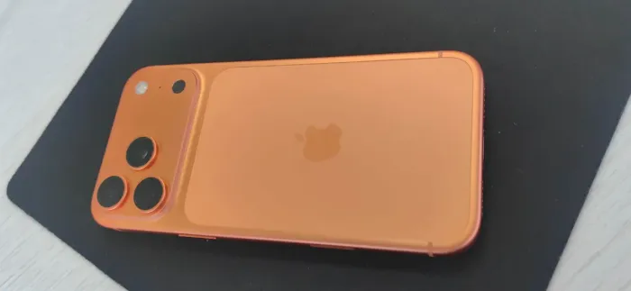 iphone17pro max 2TB