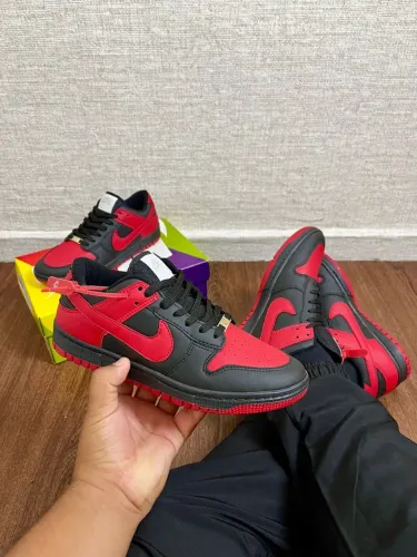 Tênis Nike Dunk Novo na caixa - Conforto e Estilo urbano - Envio rápido - 34 ao 43