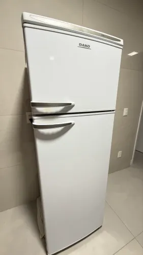 Geladeira Dako Duo 380 litros 