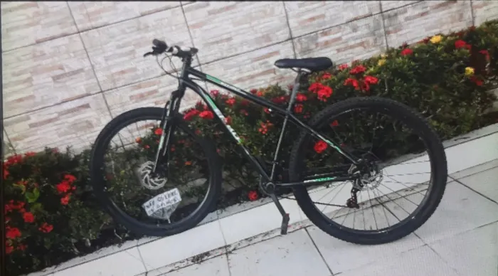 Vendo bicicleta aro 29 quadro 19 nada pra fazer