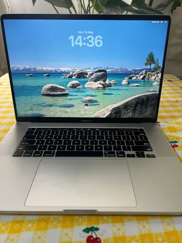 MacBook Pro 2019