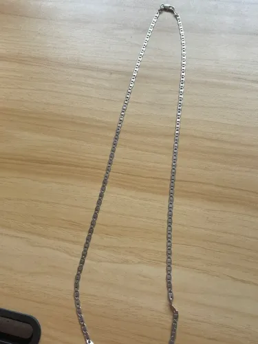 Vendo ou troco corrente de prata