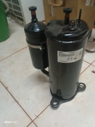Compressor de ar 18.000 Btus 220V r22 NOVO 