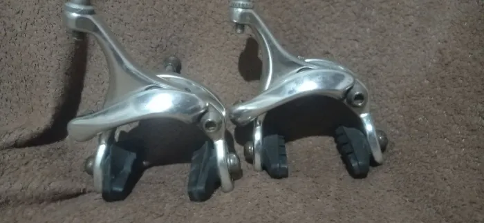VENDO ESPORAS DE FREIO DE SPEED SHIMANO SORA EM ALUMÍNIO COMPLETA 