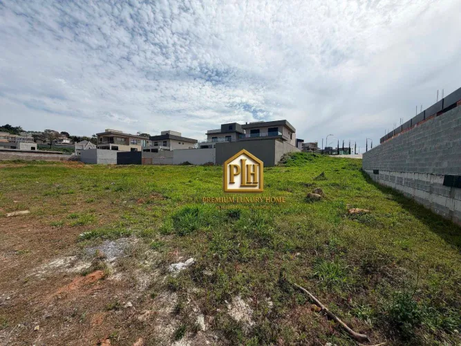 Terreno Plano à Venda no Condomínio Ecoville Atibaia/SP