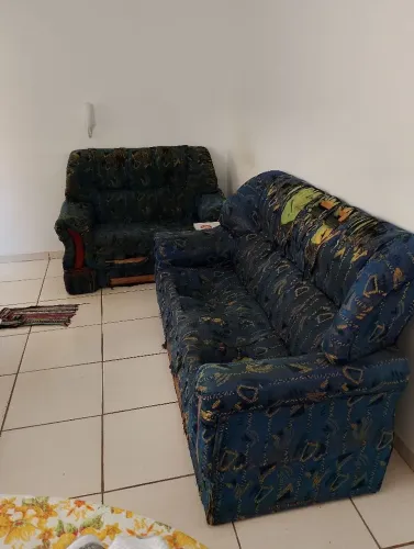Fazendo doação 1 jogo Sofá 2 e 3 lugares