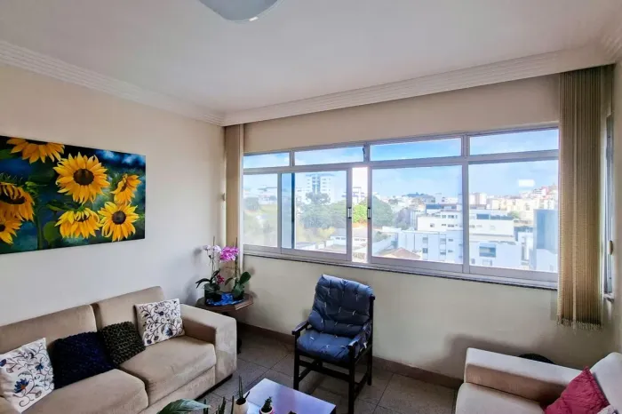 Apartamento à Venda - Colégio Batista, 3 Quartos, 190 m2
