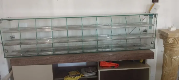 Vendo pia de banheiro,doceira,estante