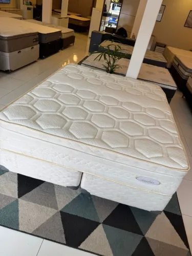 Colchão Queen MAXFLEX SEMINOVO TOP - Entrego!