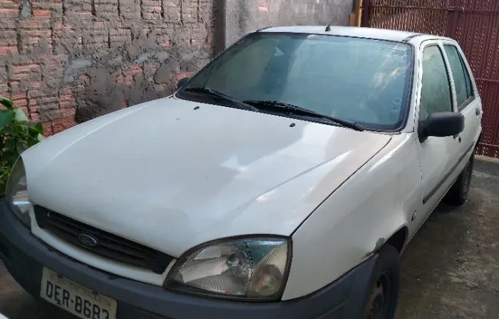 Ford Fiesta GL 1.0 5P 2001