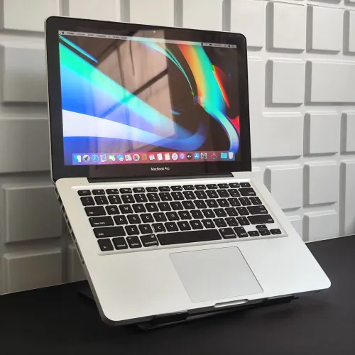 MacBook Pro 2012 i5 com 6GB RAM, SSD 250GB - Estudos e Trabalhos Leves