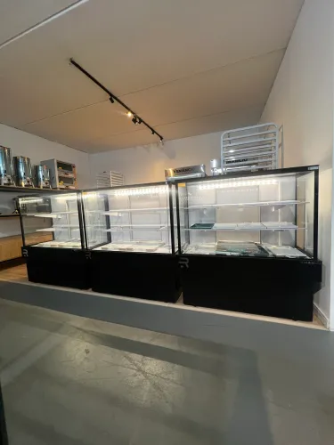 Conjunto completo balcão vitrine panificadora/padaria linha plus - PRONTA ENTREGA - NOVA 