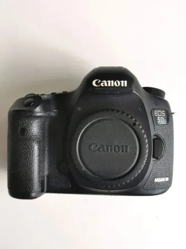 Canon 5D Mark III
