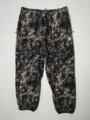 Calça Nike x ACG Wolf Tree