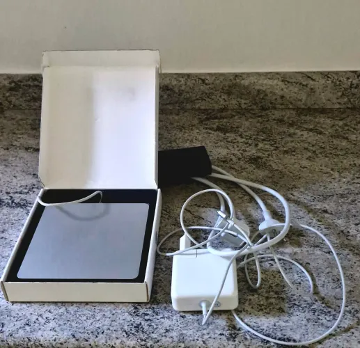 Mac Book AIR 11 (2015)
