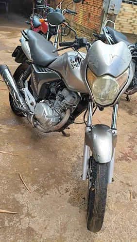 Vendido essa moto Titan mix flex 150 2010