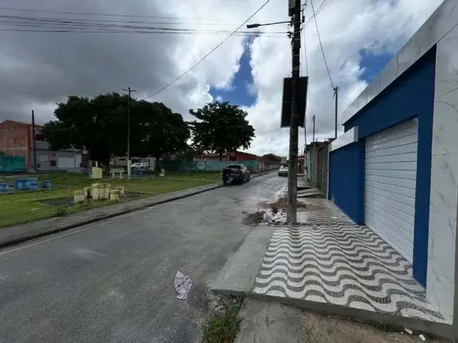 VENDO CASA EM ALVORA VILA VELHA