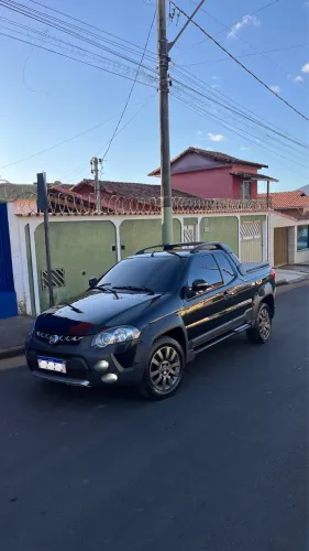 Fiat Strada Adventure 1.8/ 1.8 Locker Flex CE 2014