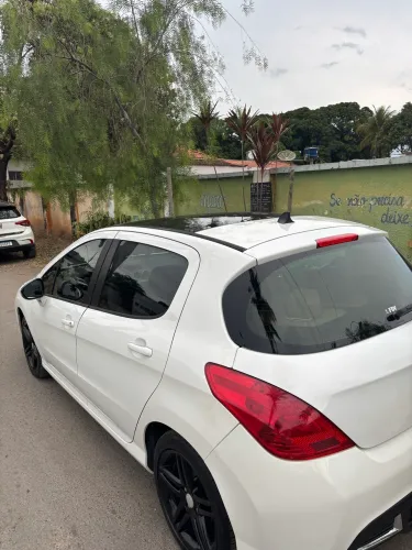 Peugeot 308 Allure 2.0 Flex 16V 5P Mec. 2013