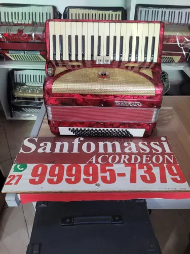 Acordeon Todeschini Vermelha 80 Baixos